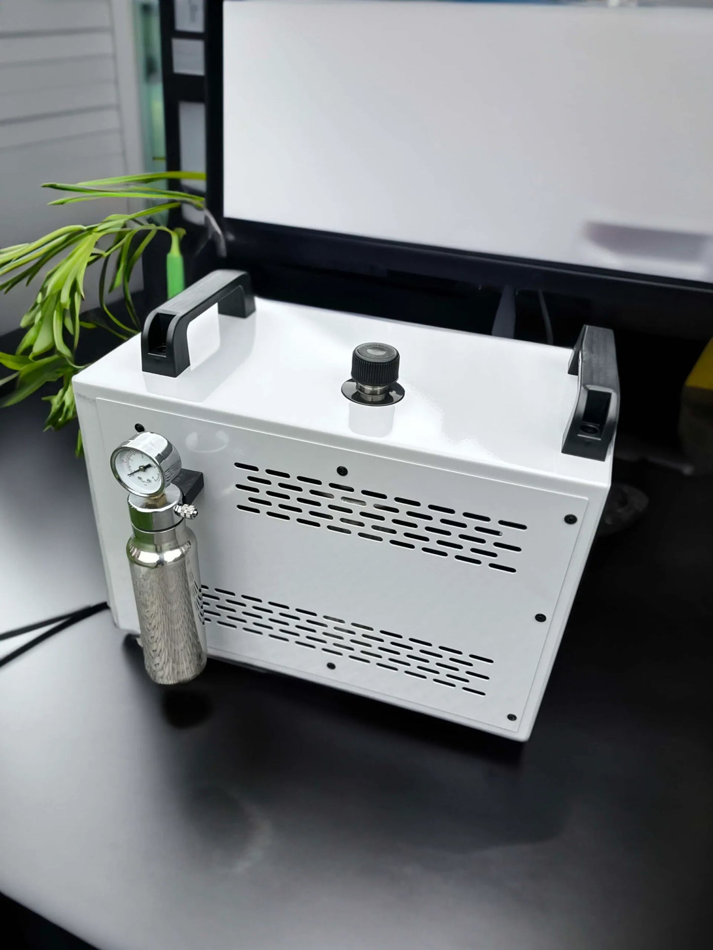 G7s Carbon Cleaning Machine (Nardo Grey)